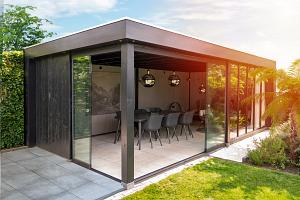 Buitenverblijf Verona model rechts 5750x4000x2500mm (bxdxh)