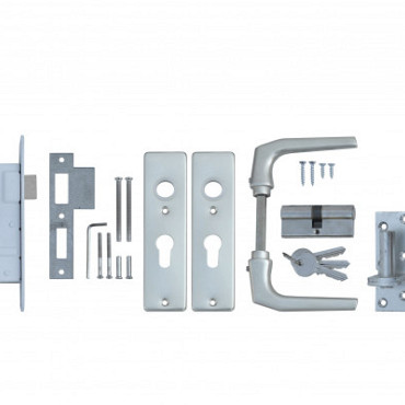 Aluminium deurklink met kortschild. cilinderslot en duimen. tbv deur op stalen frame
