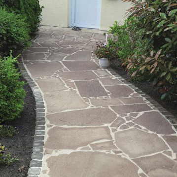 Flagstones Porfier normaal 2-5cm (20-25 m2 per krat/ ca 9-13 st per m2)