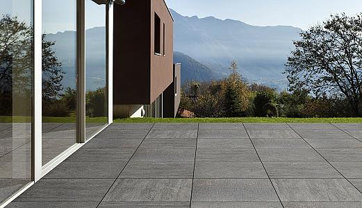 Keramiek op betonnen onderlaag