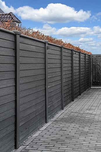 Betonpaal met sleuf 10 x 10 x 275, antraciet tussenpaal, ongecoat t.b.v. blokhutprofielplanken.