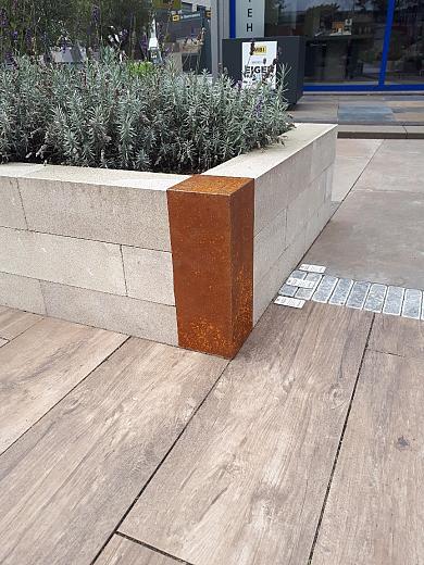 Eccoborder Betotop corten 15-43 hoekstuk
