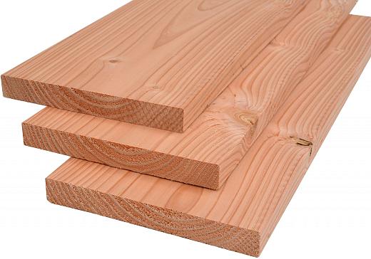Douglas plank 1 zijde geschaafd, 1 zijde fijnbezaagd 2,8 x 19,5 x 400 cm, onbehandeld.