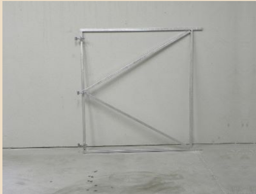 Verstelbaar poortframe 140-155 cm 3 lippen