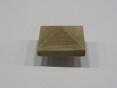 Paalornament piramide geimpregneerd hout 9x9 cm