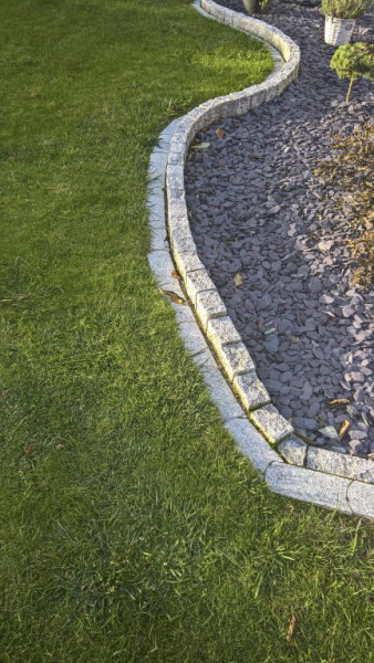 Graskanttegel Graniet Piazzo Grijs 25x10x3cm