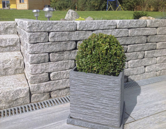 GRANIWALL GREY ROCKFACE 40X16X8CM