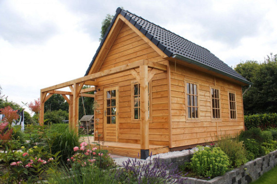 Douglas fijnbezaagde plank 2,2 x 17,5 x 400 cm, onbehandeld. (OP = OP)