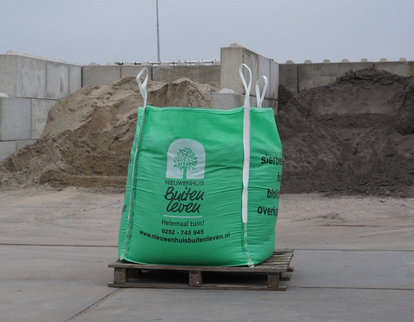 Posters drempel aanval Zand in bigbag | Nieuwenhuis Buitenleven