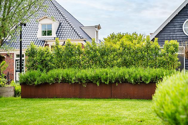 straightcurve plantenbakken 1