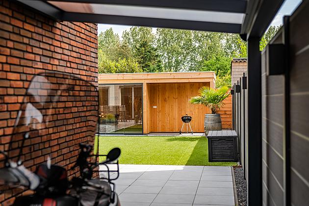 fietsenstalling brommer 6