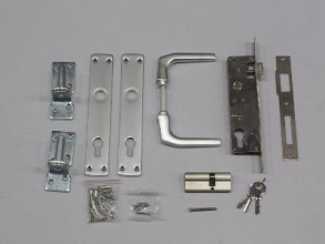 Set voor tuindeuren met kruk en schild + 2 duimen - aluminium