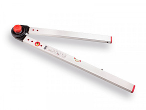 Hoekmeter korte been 60 cm, lange been 80 cm..